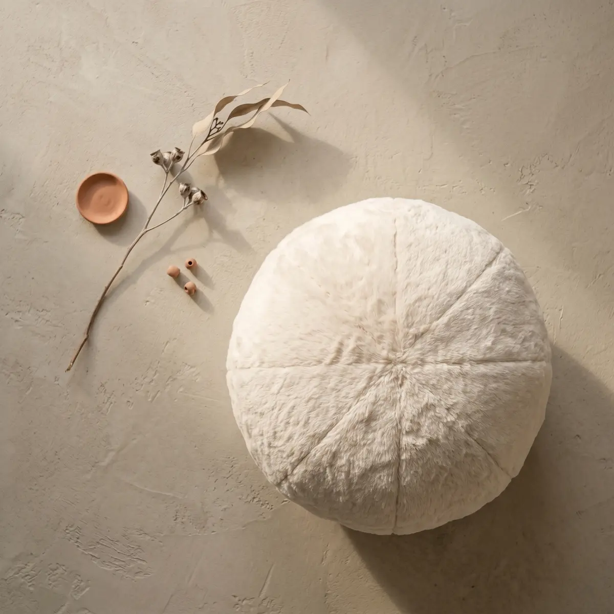 PilouPillow styled as a gift with dried flowers